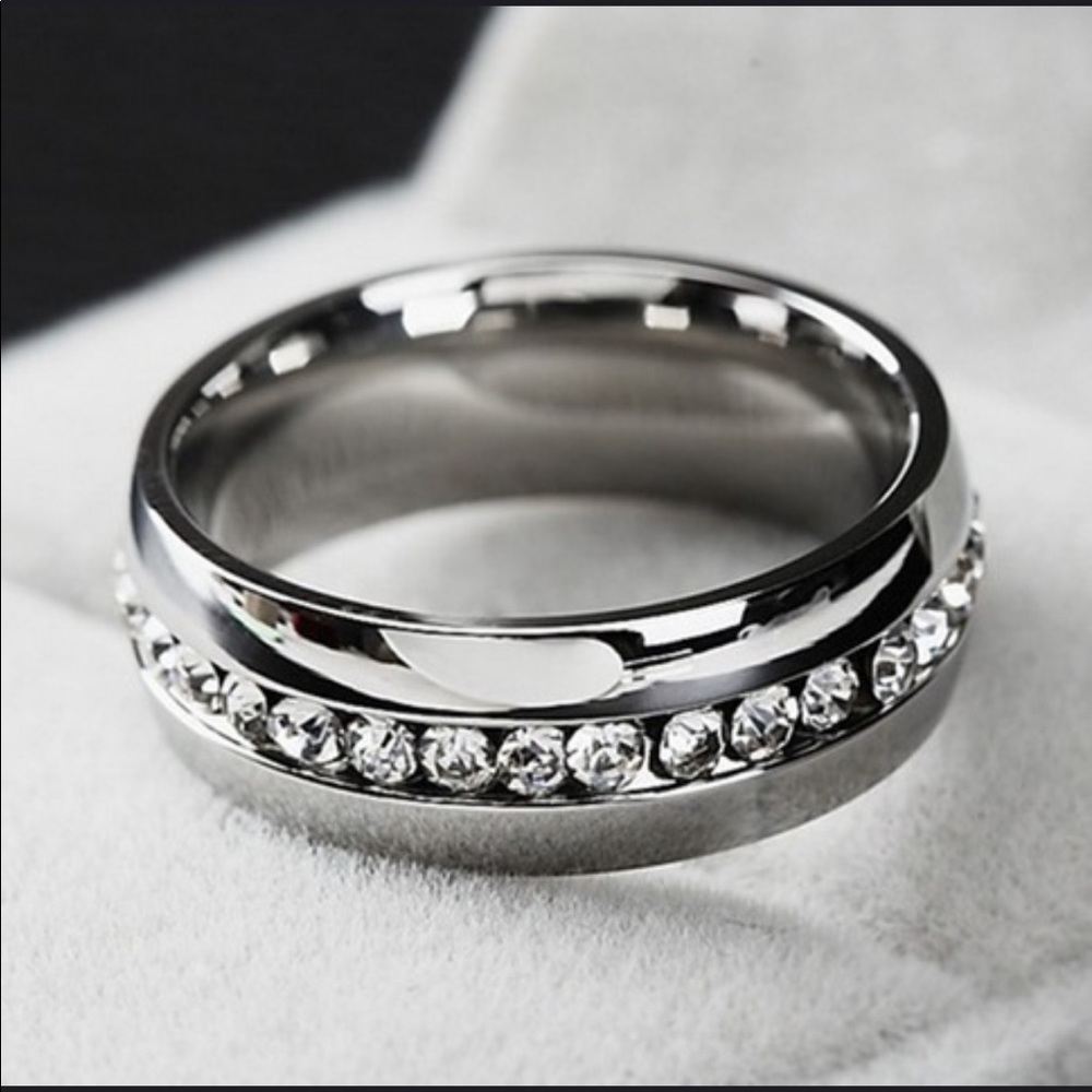 Ring. Stainless Steel. New!  Size 10. Unisex